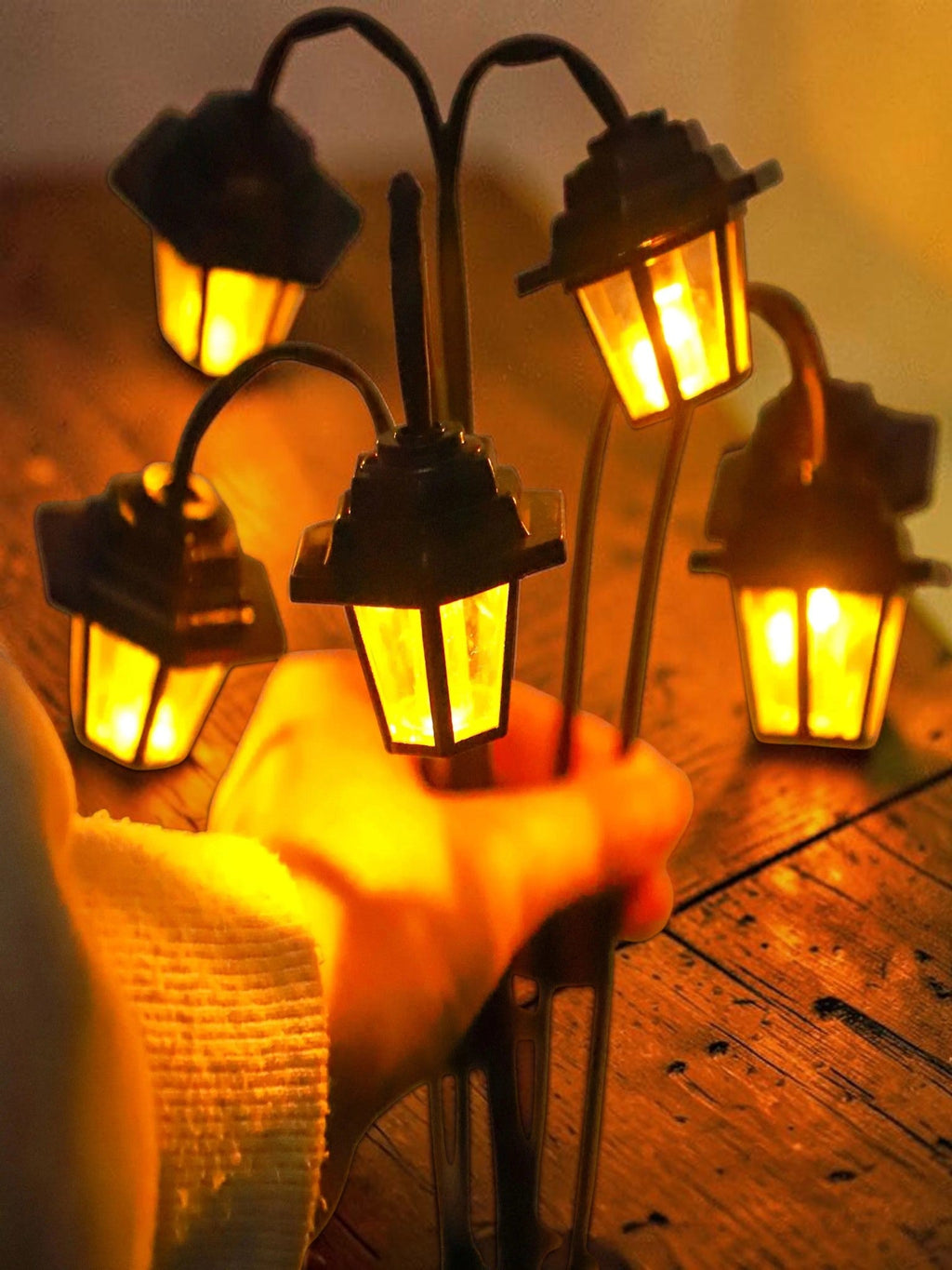 Solar-Powered Retro Lantern Light