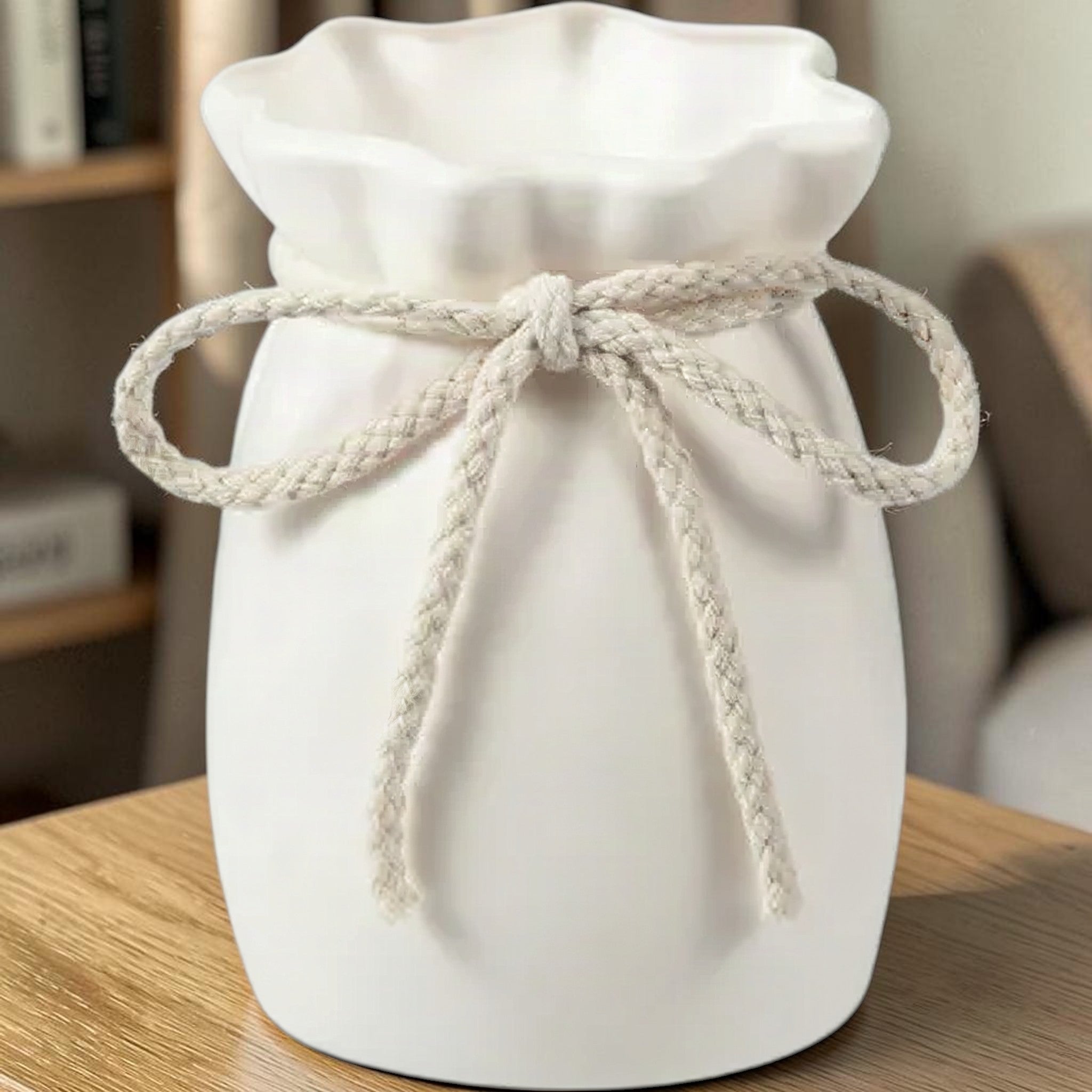Bow Design Nordic Vase