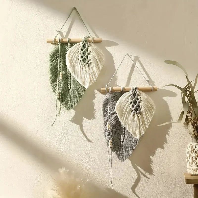 Small Macrame Wall Hanging Boho Woven Leaf Macrame Tapestry Wall Art for Bedroom Home Room Decor Gift for Women Girls