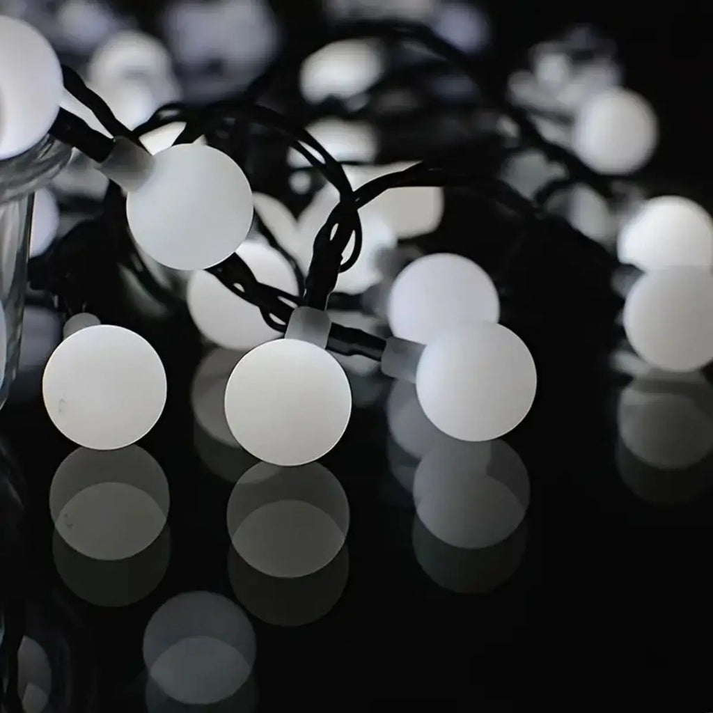 Frosted White Ball Light String,Solar Outdoor Decorative Light String Home Outdoor Garden Decorative Lights (Batteries Included)