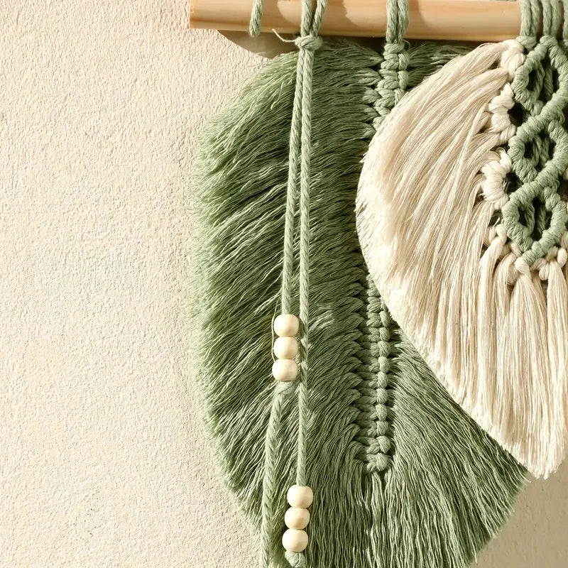 Small Macrame Wall Hanging Boho Woven Leaf Macrame Tapestry Wall Art for Bedroom Home Room Decor Gift for Women Girls