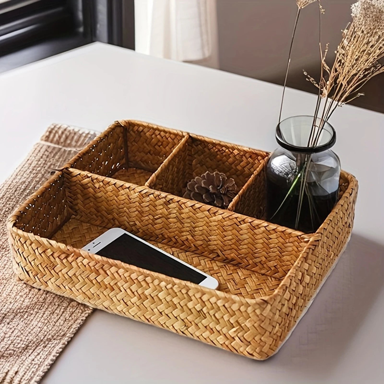 Seagrass Woven Storage Basket Desktop Sundry Organizer Cosmetic Storage Practical Gifts for Families Friends